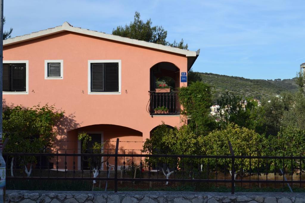 Apartments Ivanka تروغير المظهر الخارجي الصورة