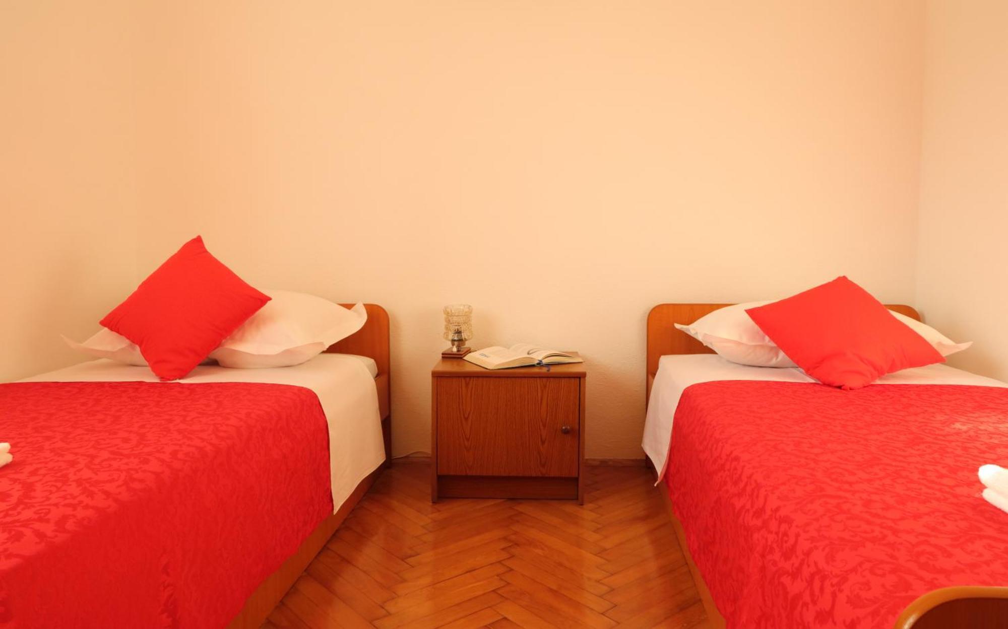 Apartments Ivanka تروغير المظهر الخارجي الصورة