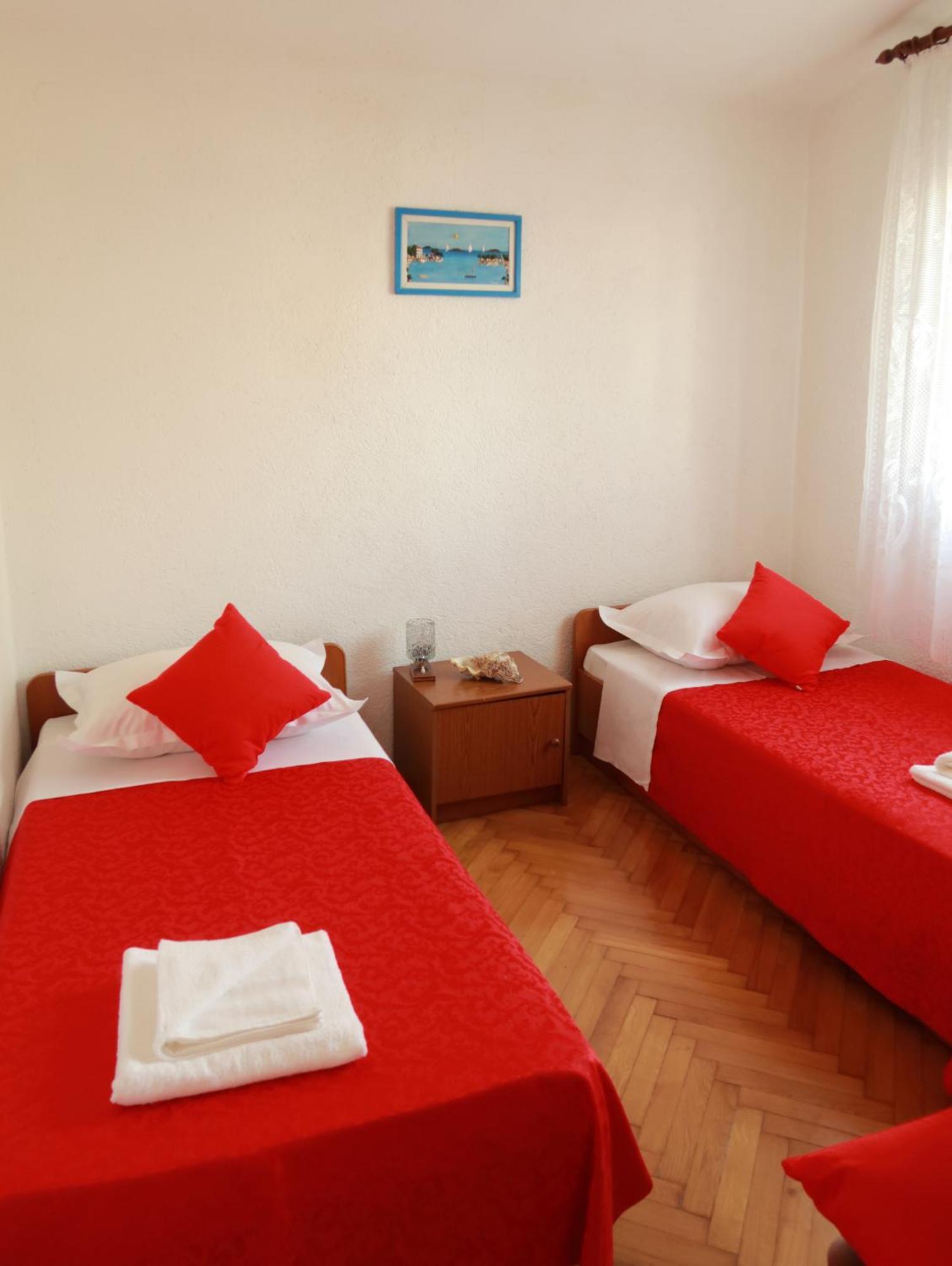 Apartments Ivanka تروغير المظهر الخارجي الصورة