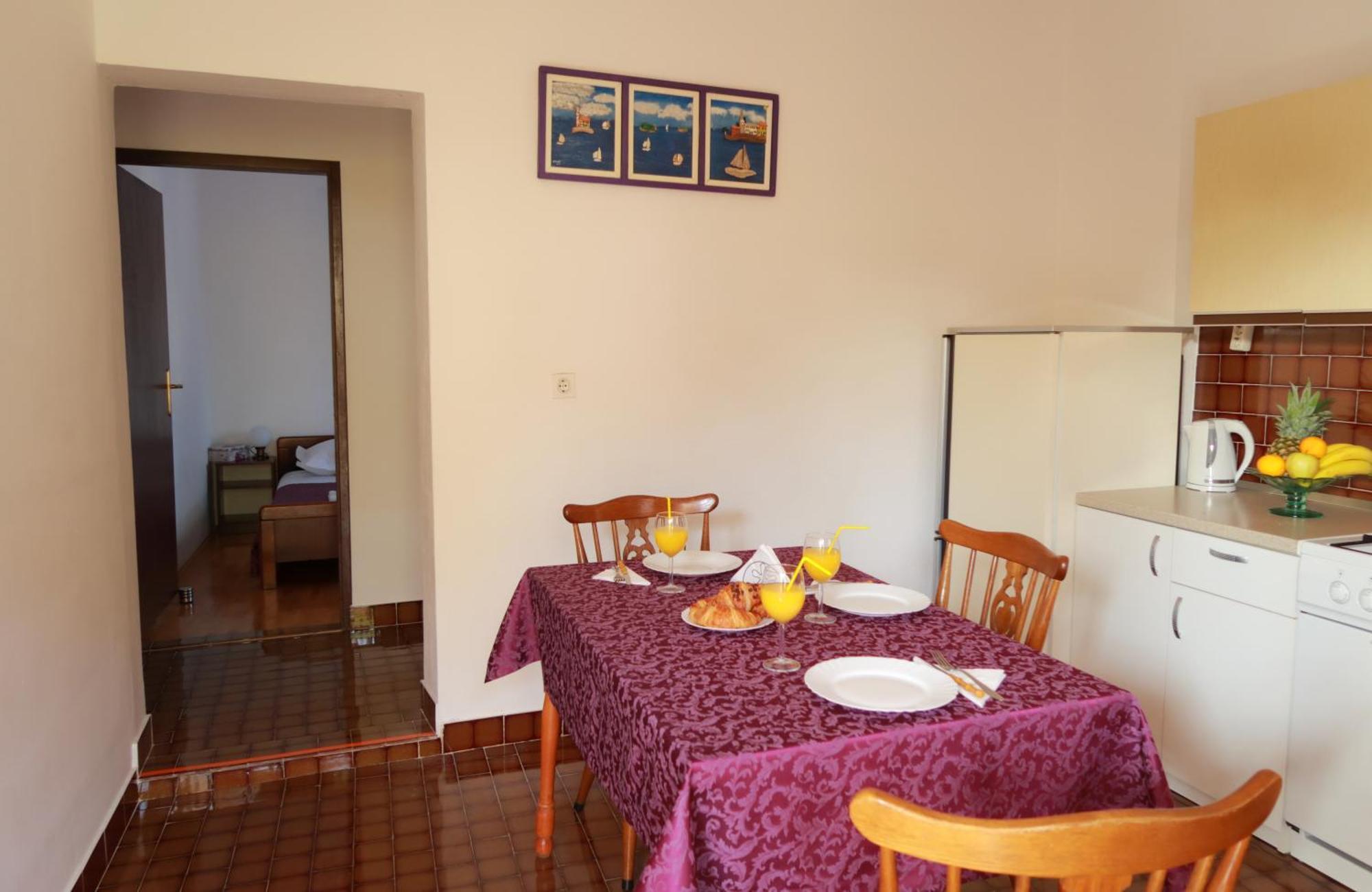 Apartments Ivanka تروغير المظهر الخارجي الصورة